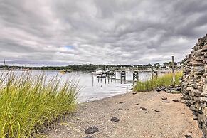 Charming Bristol Cottage w/ Private Beach!
