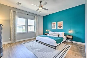 Spacious Old Town North Home w/ Rooftop Deck!