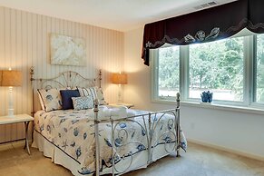 Hilton Head Resort Condo w/ Pool Access!