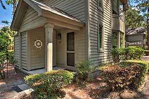 Hilton Head Resort Condo w/ Pool Access!