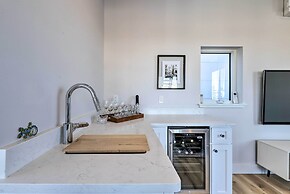 Spacious Portland Home: Walk Downtown!