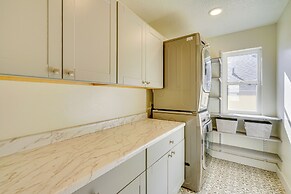 Stunning Home w/ Hot Tub Near Park City Skiing!