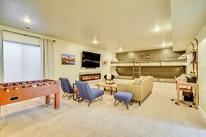 Stunning Home w/ Hot Tub Near Park City Skiing!
