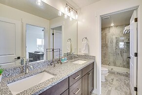 Stunning Home w/ Hot Tub Near Park City Skiing!