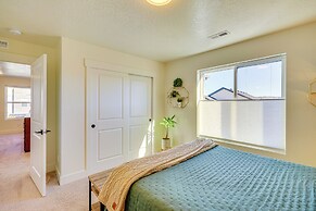 Stunning Home w/ Hot Tub Near Park City Skiing!