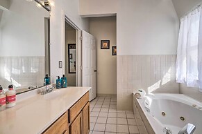 Washington DC Townhome 4 Mi to National Mall!