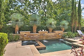 Pool & Hot Tub: Ideally Located 'austin Oasis'