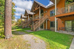 Gull Lake All-season Getaway w/ Private Deck