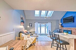 Ski-in/ski-out Tenney Mountain Condo w/ Fireplace!