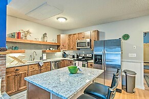 Ski-in/ski-out Tenney Mountain Condo w/ Fireplace!