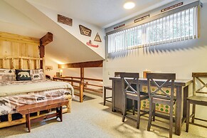 Cozy Bartlett Condo w/ Deck & Resort Amenities!