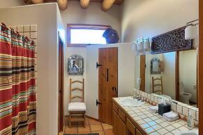 Santa Fe Sanctuary With Views at Every Turn