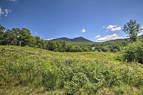 Spacious Ski-in/out Black Mountain Home w/ Deck!