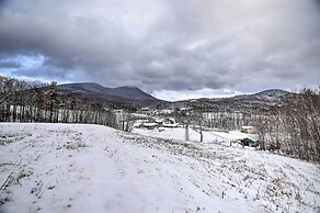 Spacious Ski-in/out Black Mountain Home w/ Deck!