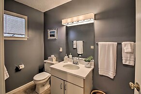 Spacious Ski-in/out Black Mountain Home w/ Deck!