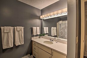 Spacious Ski-in/out Black Mountain Home w/ Deck!