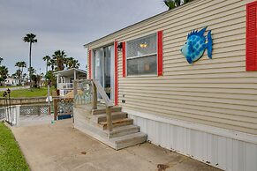 Cozy Waterfront Port Isabel Cottage With Deck!