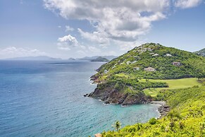 St Thomas Cliffside Villa With Pool & Hot Tub!