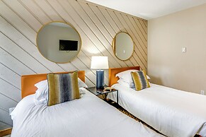 1 Block to Main St: Modern Breckenridge Condo!