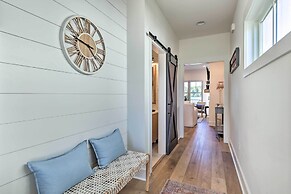 Waterfront Oasis On Tims Ford Lake: Pool/kayak!