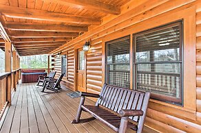 3 Mi to Gatlinburg: Cabin w/ Deck & Pool Table!
