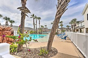 Sunny Townhome w/ Pool Access ~ 1 Mi to Beach