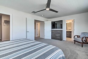 Beach Shuttle & Pool: Bishop's Landing Townhome