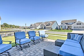 Beach Shuttle & Pool: Bishop's Landing Townhome