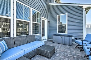 Beach Shuttle & Pool: Bishop's Landing Townhome