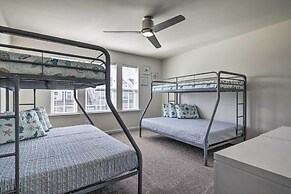 Beach Shuttle & Pool: Bishop's Landing Townhome