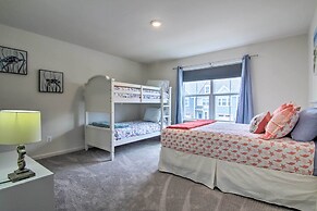 5 Mi to Bethany Beach: Modern Gem w/ Pool Access!