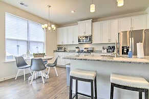 5 Mi to Bethany Beach: Modern Gem w/ Pool Access!