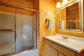 Athol Cabin w/ Deck & Fire Pit, 10 Mi to Lake