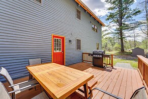 Athol Cabin w/ Deck & Fire Pit, 10 Mi to Lake
