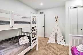 Game Room & Yard: Family Paradise in Pocono Summit