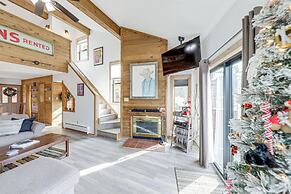 Angel Fire Resort Condo, 400 Feet to Chile Express