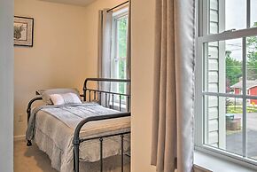 Jacuzzi & Resort Amenities: Tobyhanna Family Home!