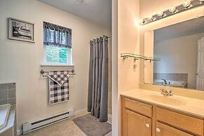 Jacuzzi & Resort Amenities: Tobyhanna Family Home!