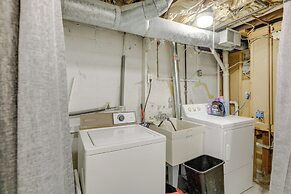 Cozy Boho-chic Loft ~ 2 Mi to Downtown Cincinnati