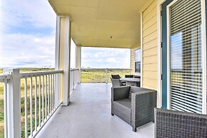 'driftwood' Galveston Resort Escape w/ Deck & View
