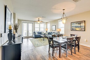 'driftwood' Galveston Resort Escape w/ Deck & View