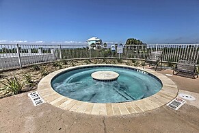 'driftwood' Galveston Resort Escape w/ Deck & View