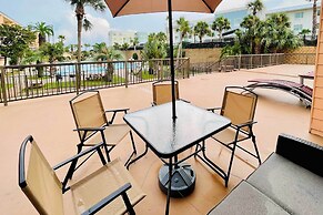 Pool View & Walk to Beach: Modern Galveston Condo!