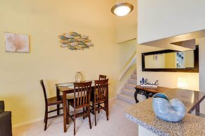 Balcony & Community Pool Deck: Condo in Galveston