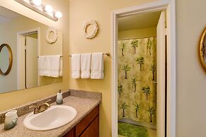 Balcony & Community Pool Deck: Condo in Galveston