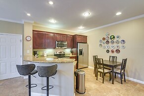 Walk to Beach & Seawall: Condo in Galveston!