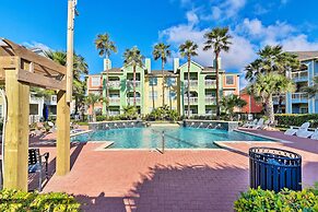 Walk to Beach & Seawall: Condo in Galveston!