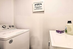 4 Mi to Tobyhanna State Park: Home w/ Fire Pit