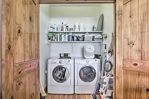 Mountain-view House < 2 Mi to Granby Ranch!