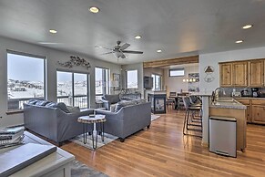 Mountain-view House < 2 Mi to Granby Ranch!